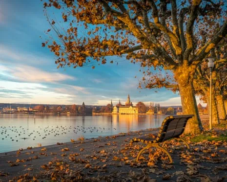 Walking and Dining Along the National Shore of the Great Lake