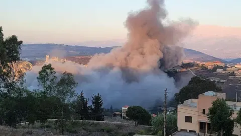 Israel's Airstrikes Hit South Lebanese Territory