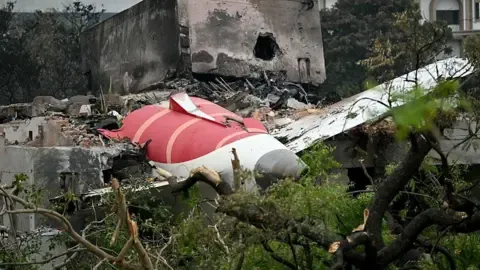 Relatives of Air India accident passengers initiate legal action aerospace companies Honeywell and Boeing